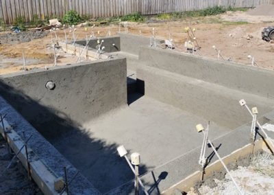 tiling swimming pool beaumaris