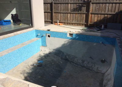 tiling swimming pool beaumaris